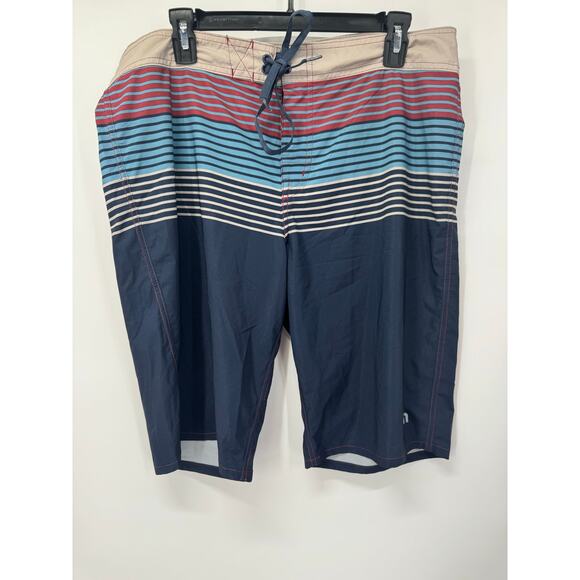 Travis Mathew Men's Swim Trunks Sz 35 Blue Colorful Striped No Liner Back Pocket - Picture 2 of 6